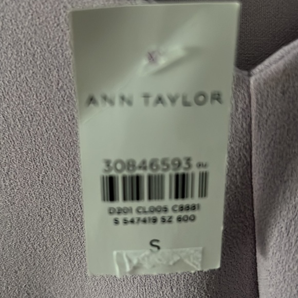Ann Taylor lavender fitted blouse - Picture 3 of 6